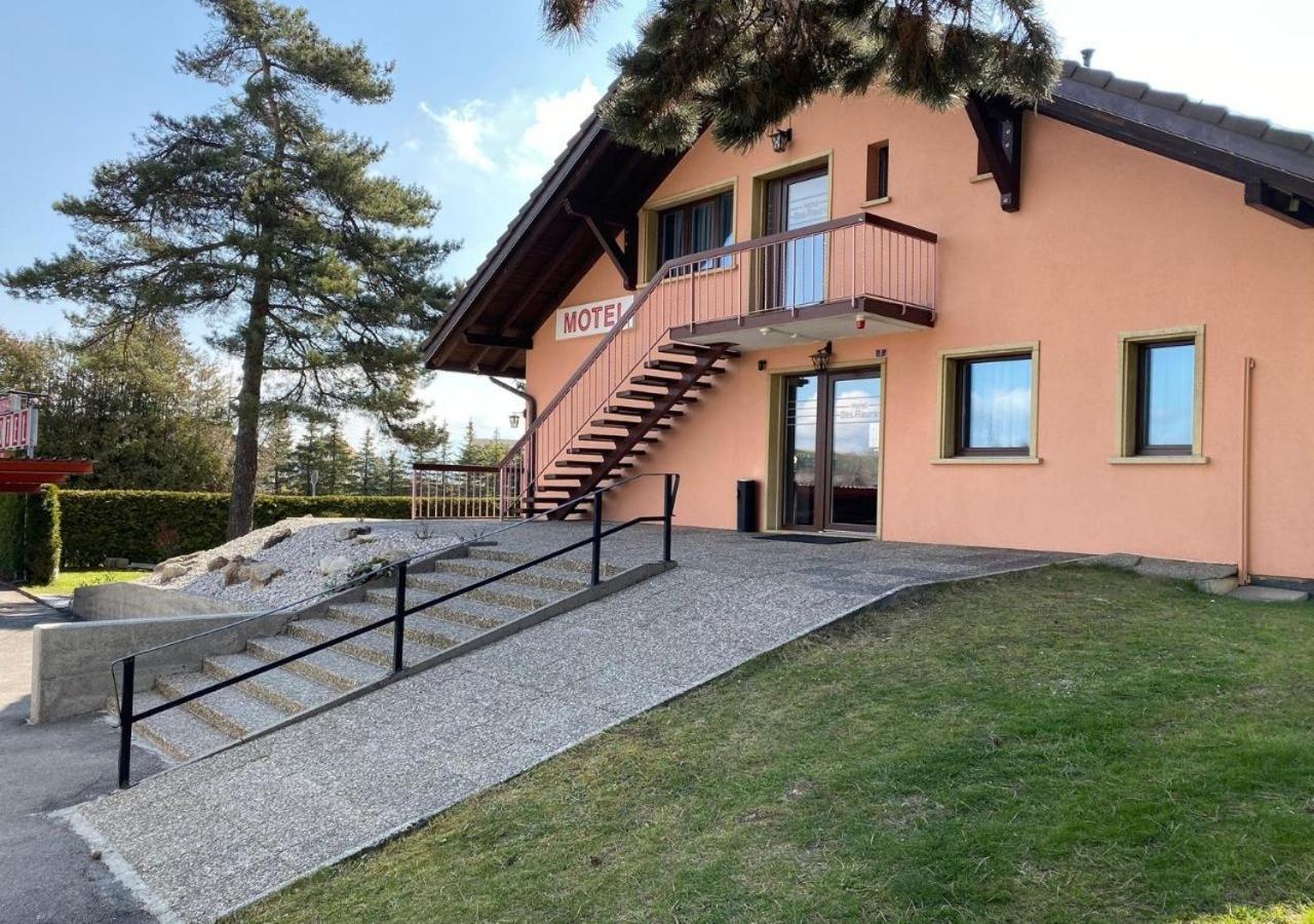 Motel Des Fleurs Servion Luaran gambar