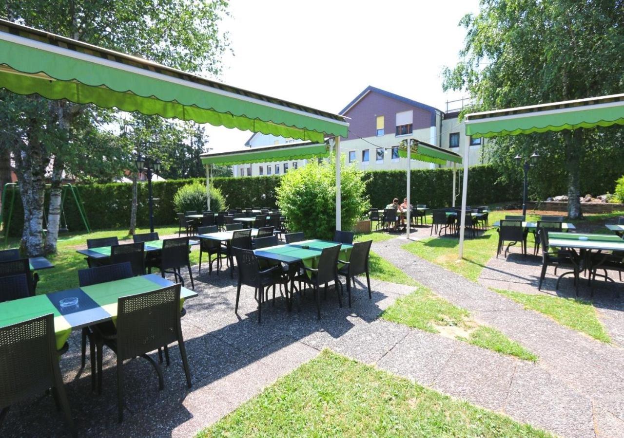Motel Des Fleurs Servion Luaran gambar